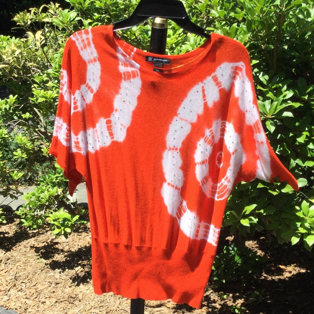 Inc Sequin On Whit Circle Orange Knit Top